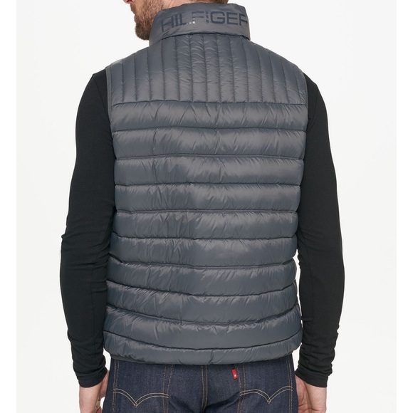 Tommy Hilfiger
Men's Quilted Vest size medium new with tags - Picture 8 of 15
